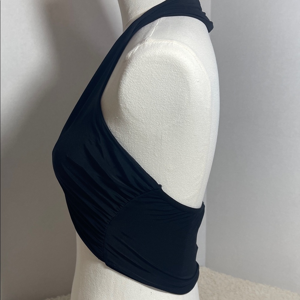 NWT Boohoo Night Black Crossover Halter Crop Top Size US 8 - Picture 7 of 16